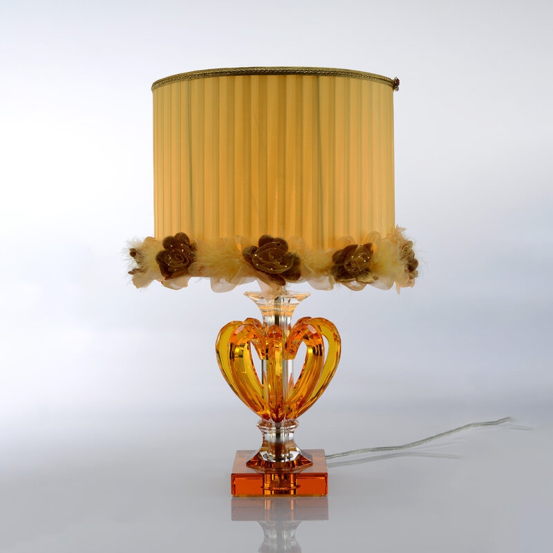 Nowe produkty Fashion Style hotelowe lampy stołowe zwykłe kryształki lampa stołowa do wystroju domu