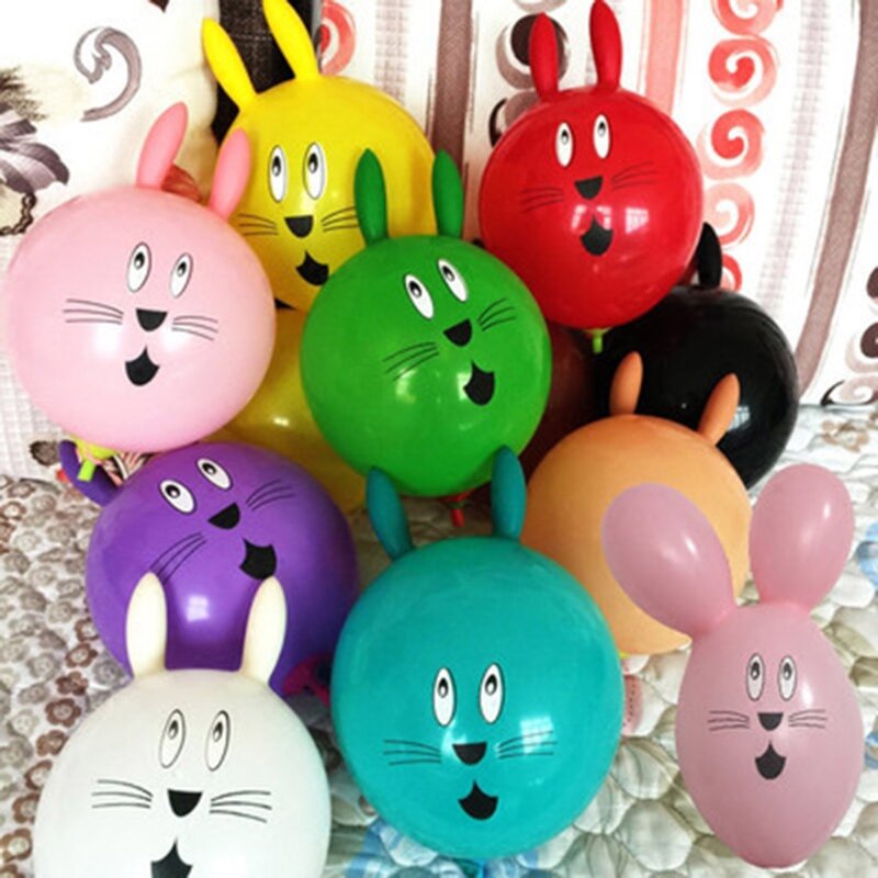 Festa compleanno con palla gonfiata ad con palloncino a forma coniglio adorabile per l'accessorio