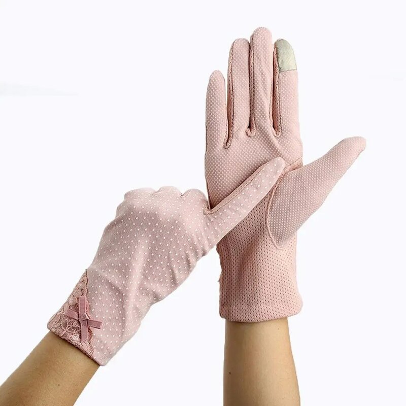 Guanti da guida in pizzo con guanti da guida Anti-Uv resistenti allo scivolamento elasticizzati primaverili da donna guanti per la protezione solare