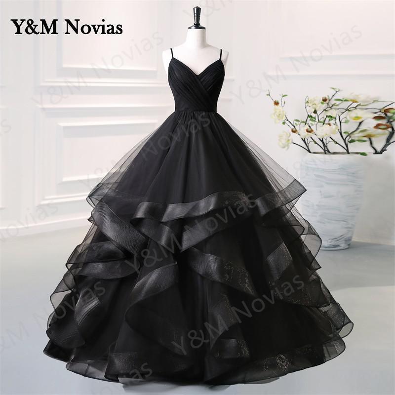 Y & M Novias 블랙 퀸시네라 드레스, 러플 연인 스파게티 스트랩, 달콤한 15 소녀 공주 드레스