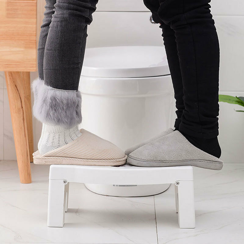 Sgabello da toilette accovacciato tappetino antiscivolo assistente per il bagno sedile del piede allevia la stitichezza mucchi a forma di U