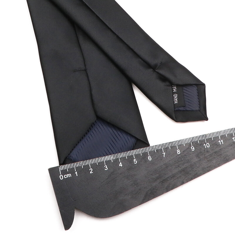 Dasi warna polos klasik pria 6CM/8CM Fashion Glossy Skinny sempit hitam merah muda biru 2 ukuran sutra poliester pakaian sehari-hari Cravat