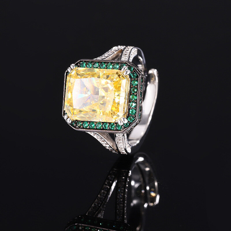 女性のための金メッキの花のカットダイヤモンドリング,銅の底,正方形の気質,さまざまな用途,新しい2024