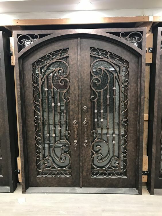 Gorąca sprzedaż luksusowych żelaznych drzwi zewnętrzne główne wejście drzwi z kutego żelaza nowe projekty drzwi opiekacz żeliwny