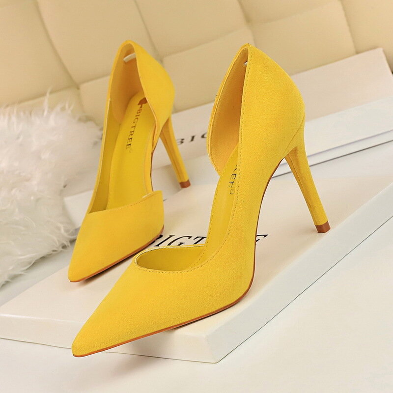 Wonen Pumps Fashion Office Shoes Side space Flock Pointed Toe Thin Heels 9.5CM Female Pumps  Shallow Mouth Women Shoes