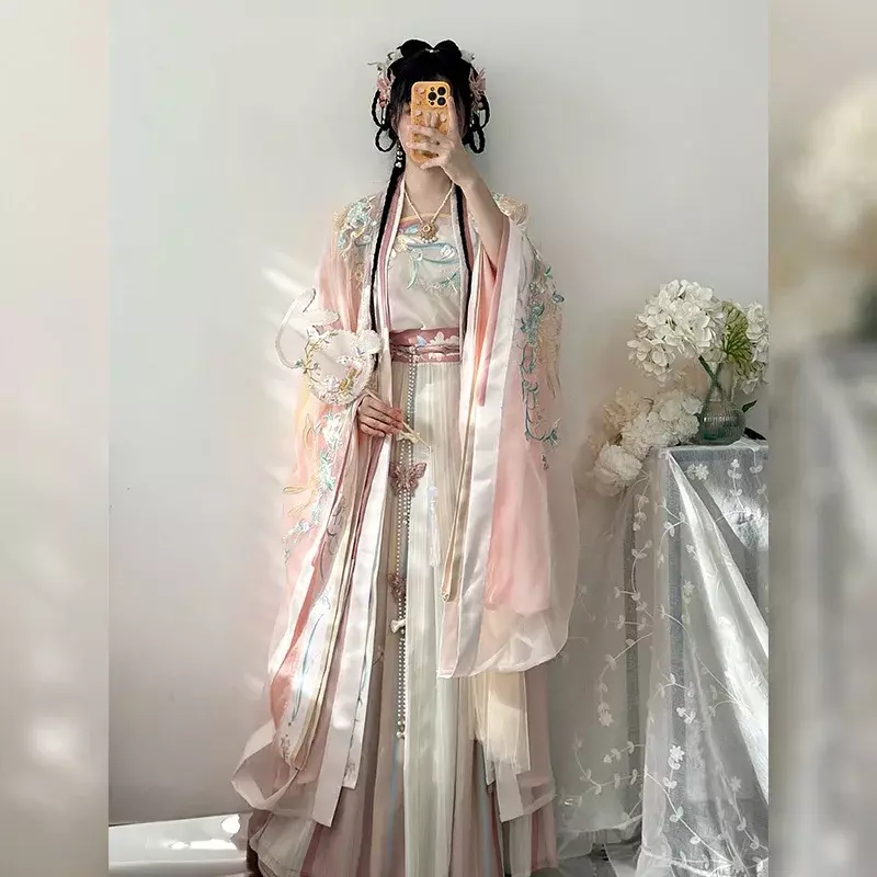 Vestido estilo chinês Hanfu para mulheres, bordado e gradiente cores, design original, 2024
