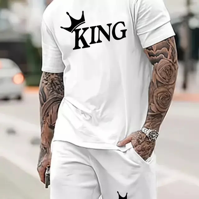 Hot selling men's summer casual Pattern print loose size round neck short sleeved T-shirt+shorts set