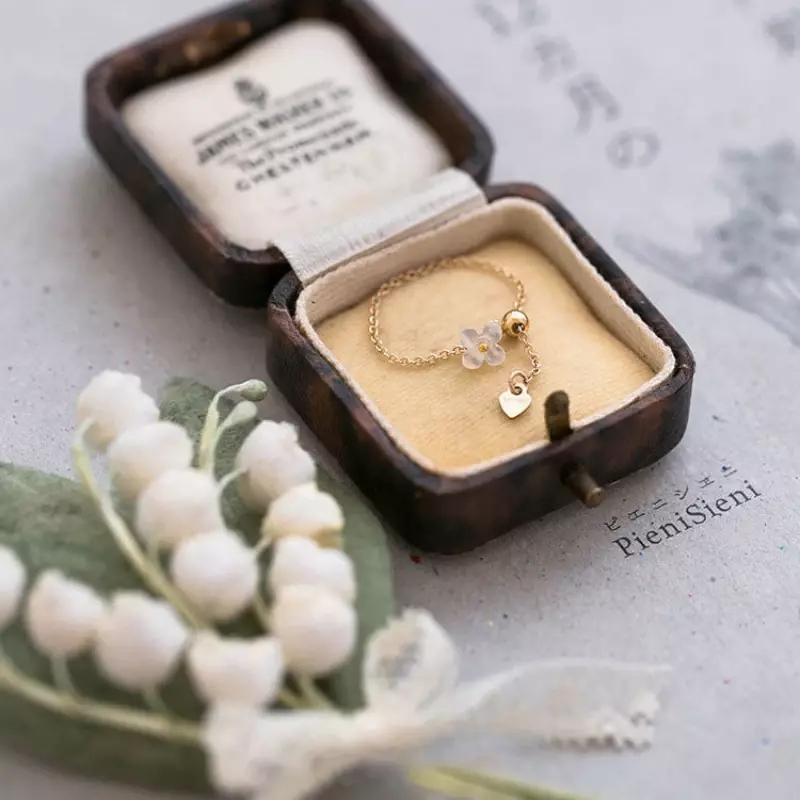 Designer Original White Butterfly Crystal Adjustment Chain Rings For Women Sweet Elegant Light Luxury Ladies Jewelry