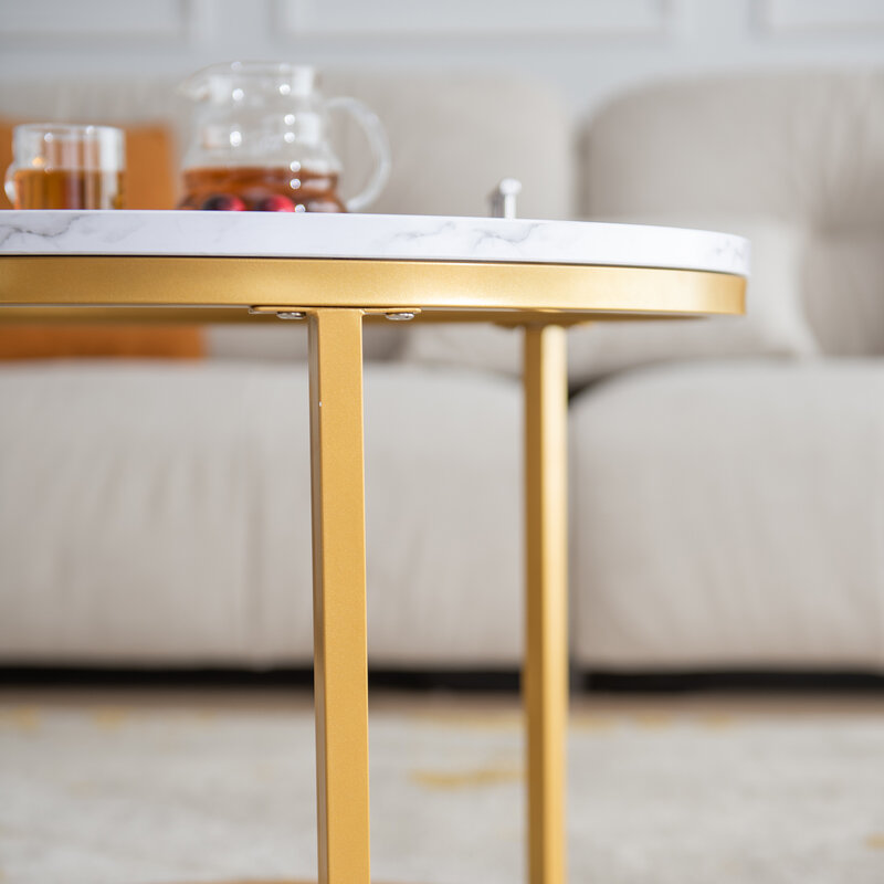 Nowoczesny okrągły stolik kawowy, złoty kolorowe oprawki z drewnianym blatem na mała przestrzeń i salon