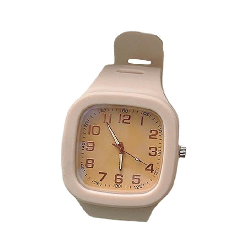 Zegarek analogowy pasek silikonowy zegarek na bransolecie z tarczą elektroniczny zegarek dla studentów dzieci mężczyźni kobiety żeńskie męskie prezenty walentynkowe