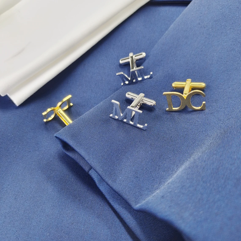 Abotoaduras de aço inoxidável personalizadas para homens e mulheres, pulseira inicial dupla, joias, presentes de casamento, 1 par, 2 letras