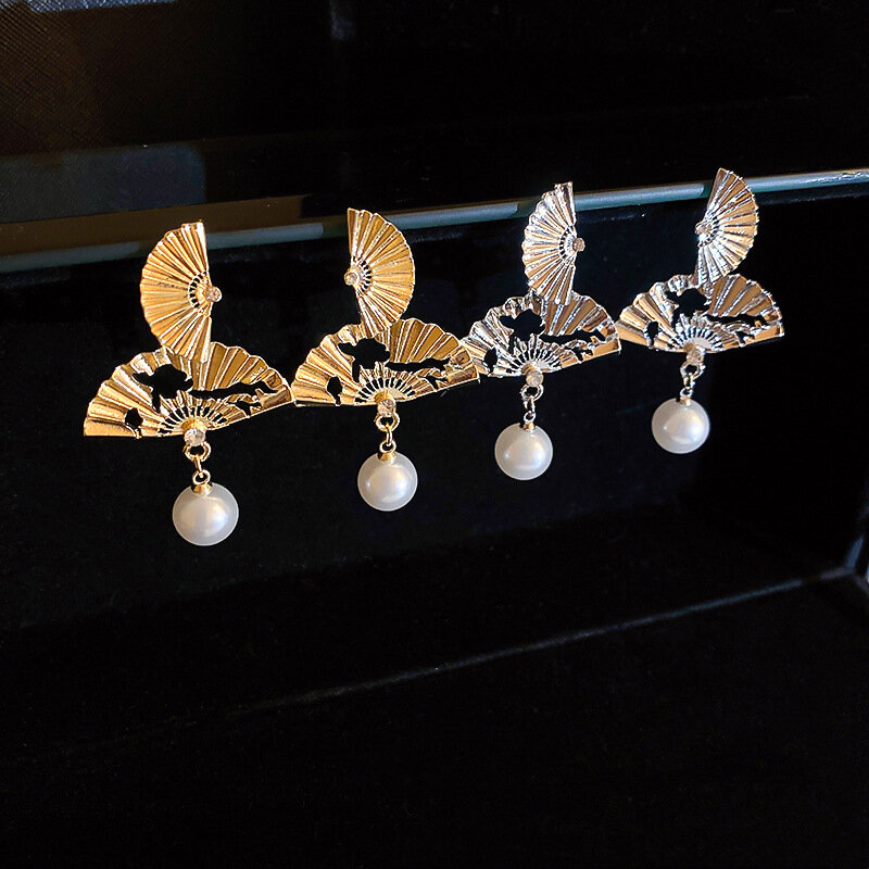 Personalità New Chinese Fan Set Diamond Pearl 925 orecchini ad ago in argento senso di alta qualità di orecchini temperamento di nicchia
