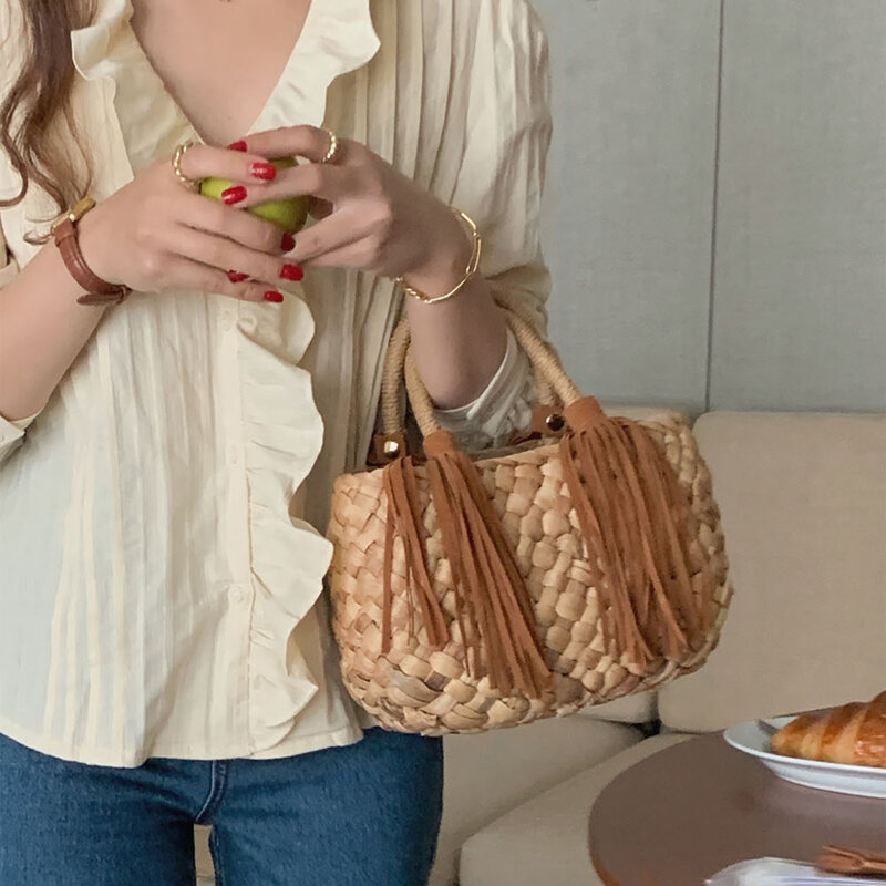 Летняя новая ручная женская сумка ручной работы, простая женская сумка из искусственной кожи, коричневая кукурузная кожа, Соломенная Сумка-тоут с кисточками