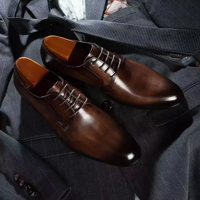 حذاء جلد مدبب للرجال ، عالي الجودة ، فاخر ، زفاف ، فستان ، رجل ، مكتب ، حذاء رجالي ، 2023