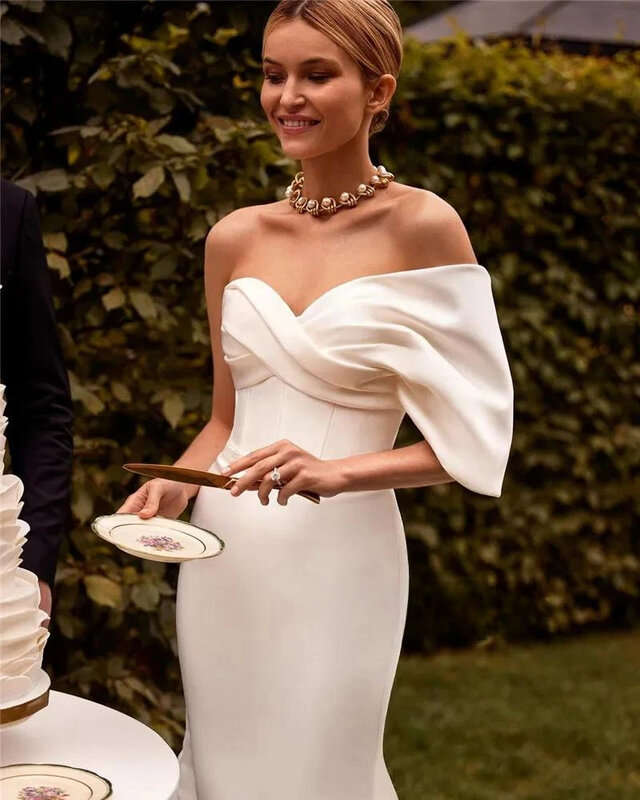 Eleganti abiti da sposa a sirena in raso elasticizzato una spalla Sweetheart Simple personalizza per misurare Robe De Mariee Stunning 2024