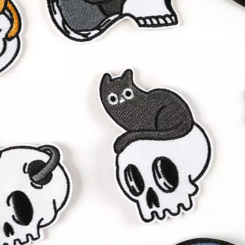 Black Cat Skull Embroidery Patches Cartoon Iron on Cloth Stickers DIY Clothing Hat Bag Accessories Boys Girls Personalized Gift