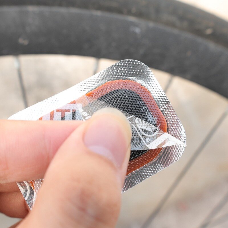 Alat perbaikan ban sepeda, tambal karet ban dalam untuk pit jalan gunung cepat memperbaiki Patche pelindung ban