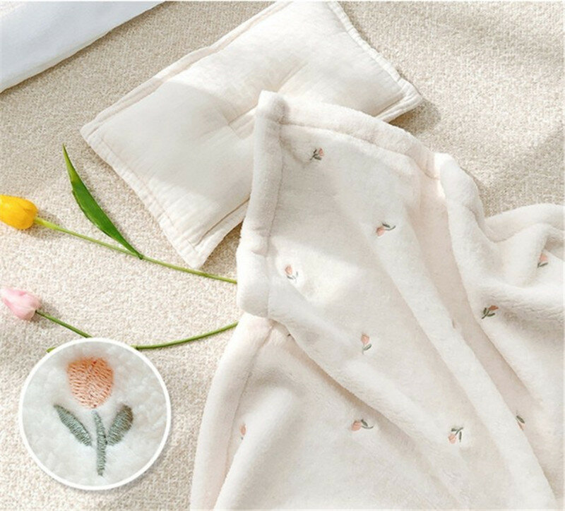 Детское одеяло с вышивкой в виде оливкового медведя, мягкое толстое Флисовое одеяло с коралловым рисунком для новорожденных, Пеленальное Одеяло для кровати, дивана