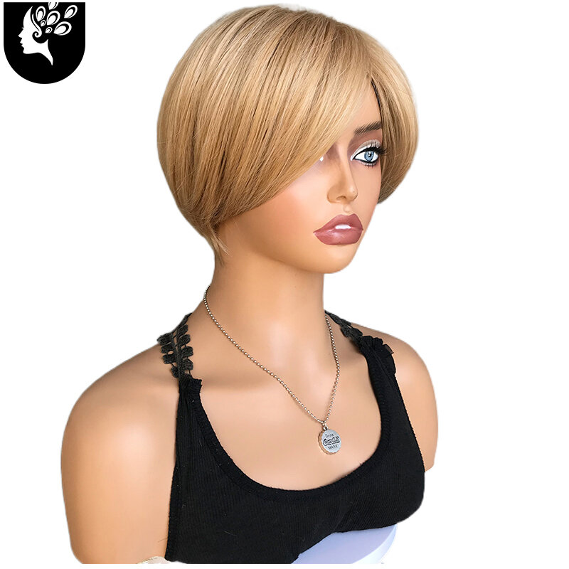 Wig potongan Pixie Bob pendek dengan poni lurus cahaya emas rambut palsu sintetis cokelat campuran untuk wanita Wig rambut tahan panas harian Cosplay