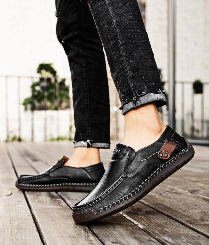 Handmade Leather Men Shoes Casual Comfortable Men Loafers Slip On Leather Shoes Men Flats Hot Sale Moccasins Walking Shoes Man