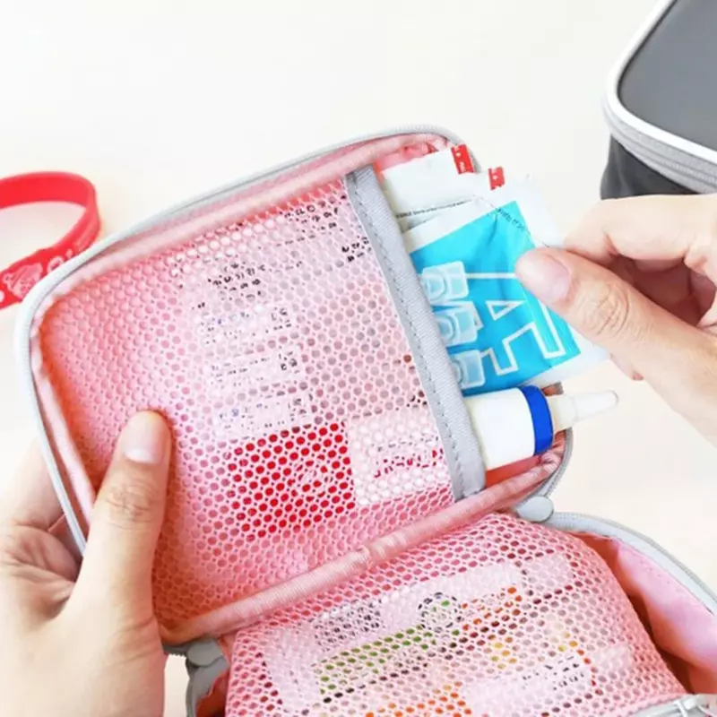 Mini Outdoor First Aid Kit Bag Reisen Tragbare Medizin Paket Notfall Kit Taschen Medizin Lagerung Tasche Kleine Veranstalter