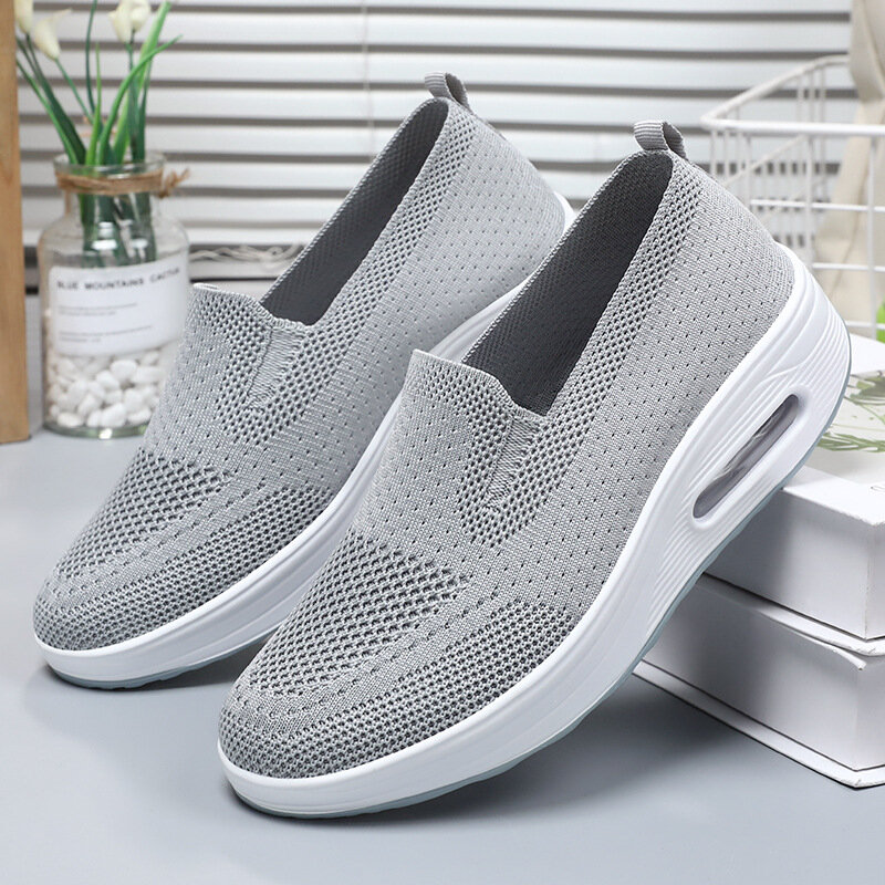 2024 Spring New Women's Shoes One Step Shake Shoes Thick Sole Air Cushioned Casual Shoes