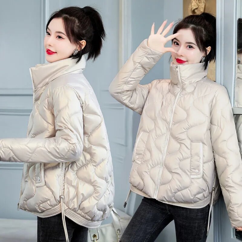 Jaket musim dingin wanita Korea Parka 2023 baru jaket katun jaket pendek mengkilap berdiri kerah Parka pakaian luar wanita mantel