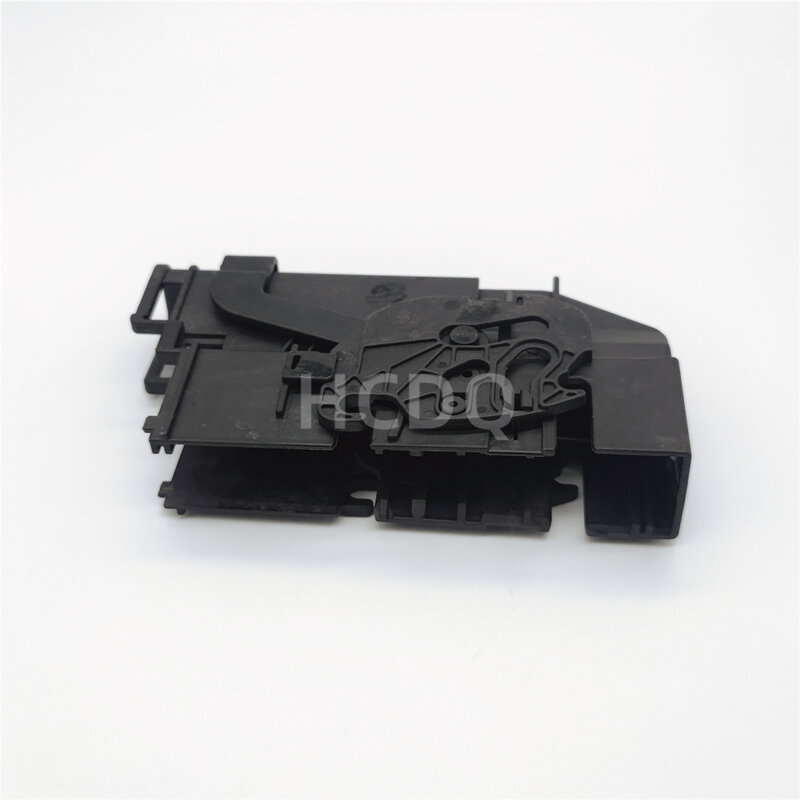 10 PCS Supply 1928404566 original and genuine automobile harness connector Housing parts