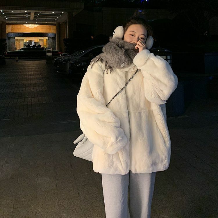 Женское модное пальто из искусственного меха, Супер горячая осенне-зимняя короткая пушистая куртка из лисьего меха, высококачественные женские пальто, C115