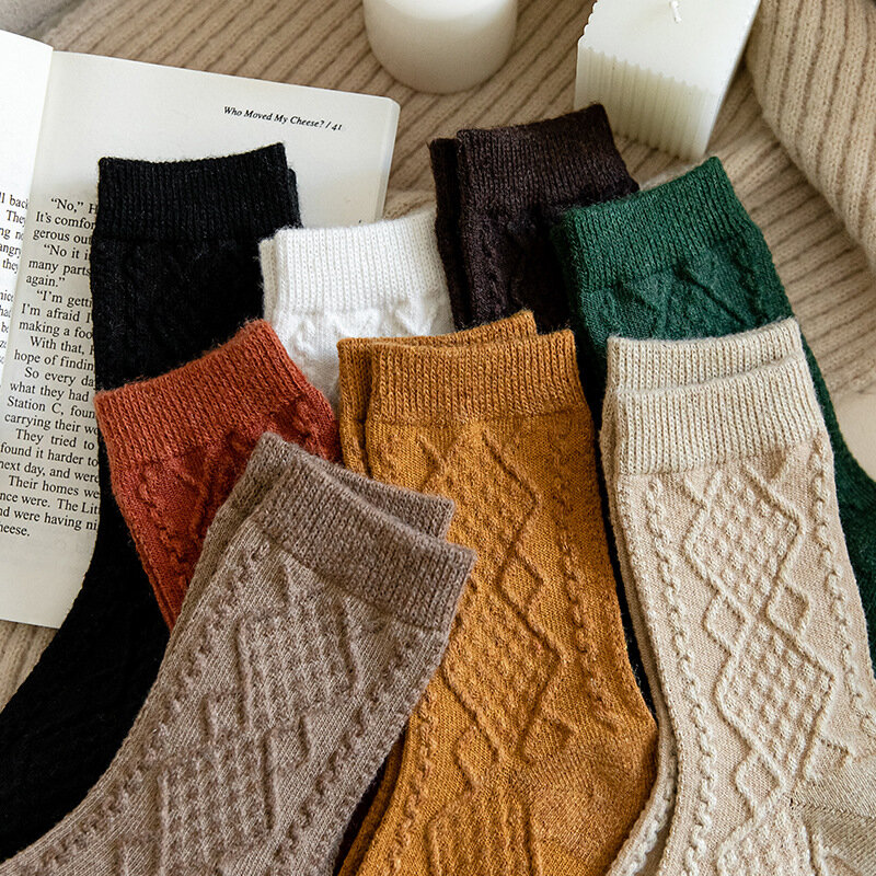 Calcetines de lana de Cachemira para mujer, medias largas de estilo japonés, Harajuku, Retro, ropa de calle térmica, de invierno