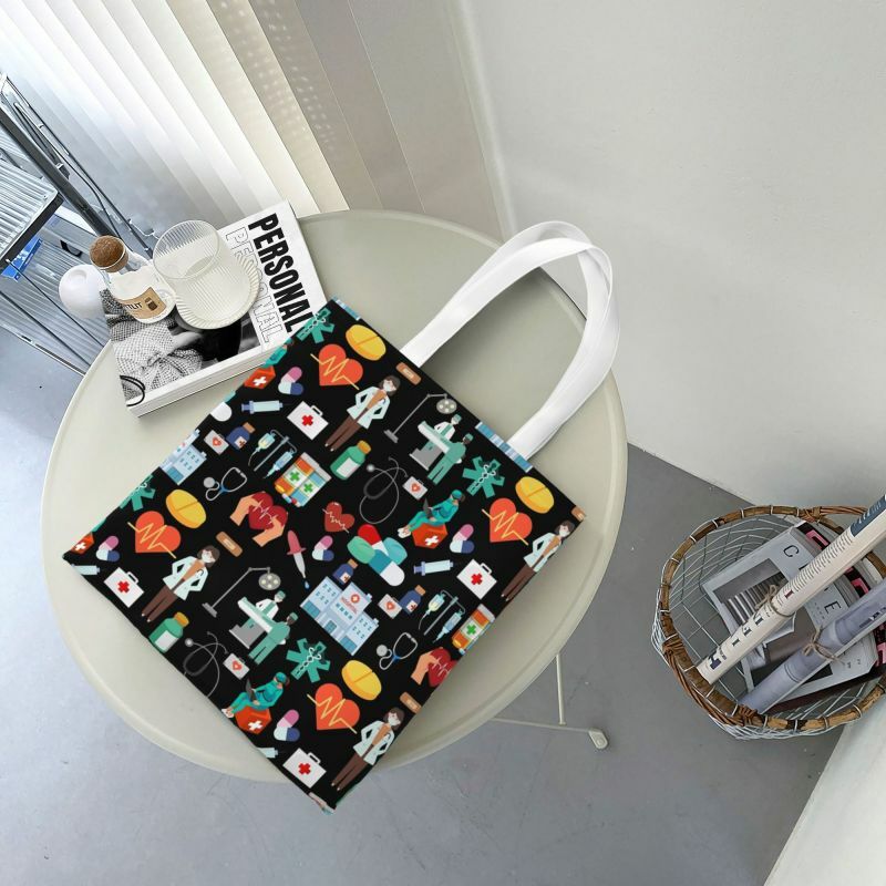 حقائب نسائية للتسوق بتصميم خاص على شكل ممرضات حقائب نسائية محمولة للبقالة أدوات للتمريض حقائب للتسوق