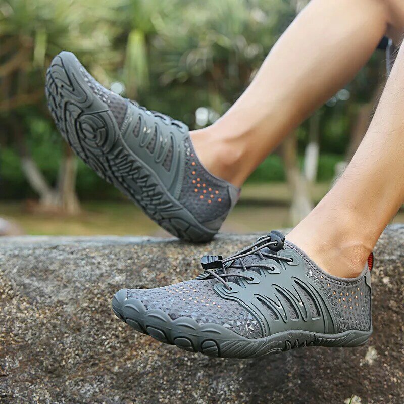 Outdoor Beach Barefoot Water Swimming Shoes Male/Female Fitness Sports Yoga Sneakers Upstream Walking Water Quick Drying Sneak