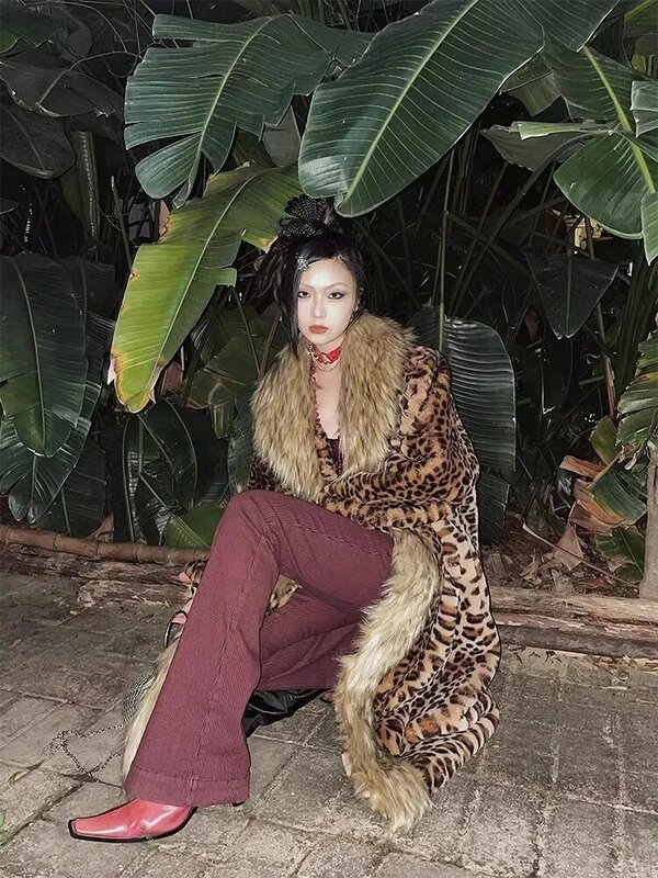Cappotto da donna in pelliccia sintetica con stampa leopardata cappotto lungo a maniche lunghe con risvolto alla moda elegante autunno inverno Lady High Streetwear cappotti