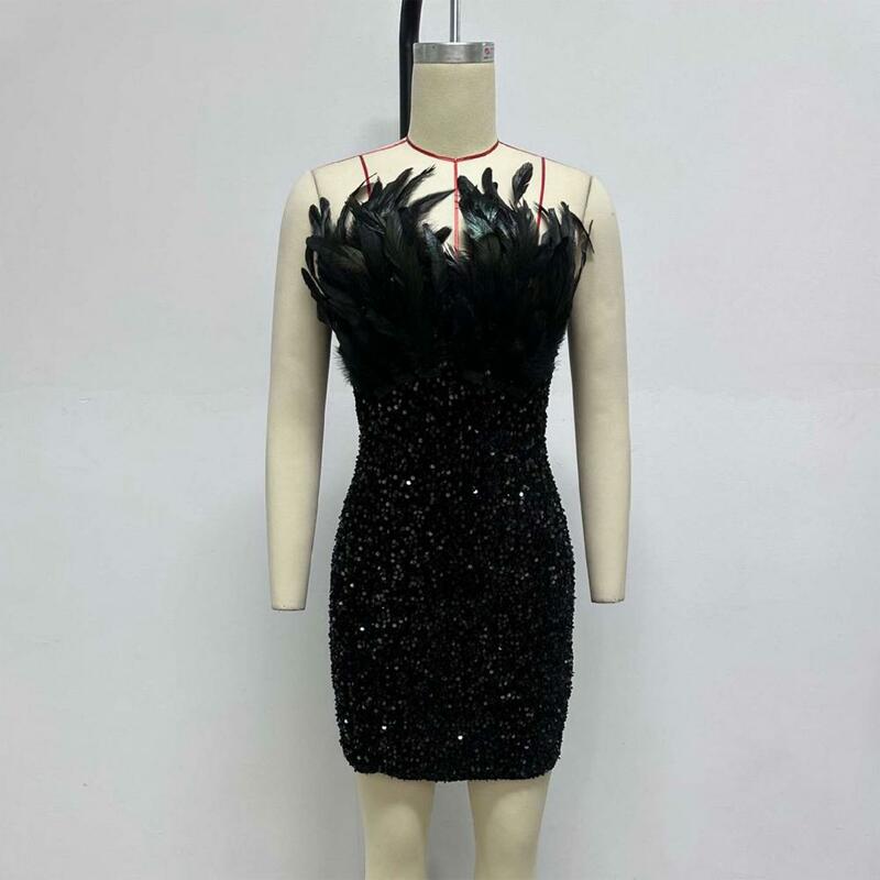 Mini vestido de lantejoulas sem costas feminino, vestido de festa, vestido de baile, vestido de banquete, decoração elegante de penas