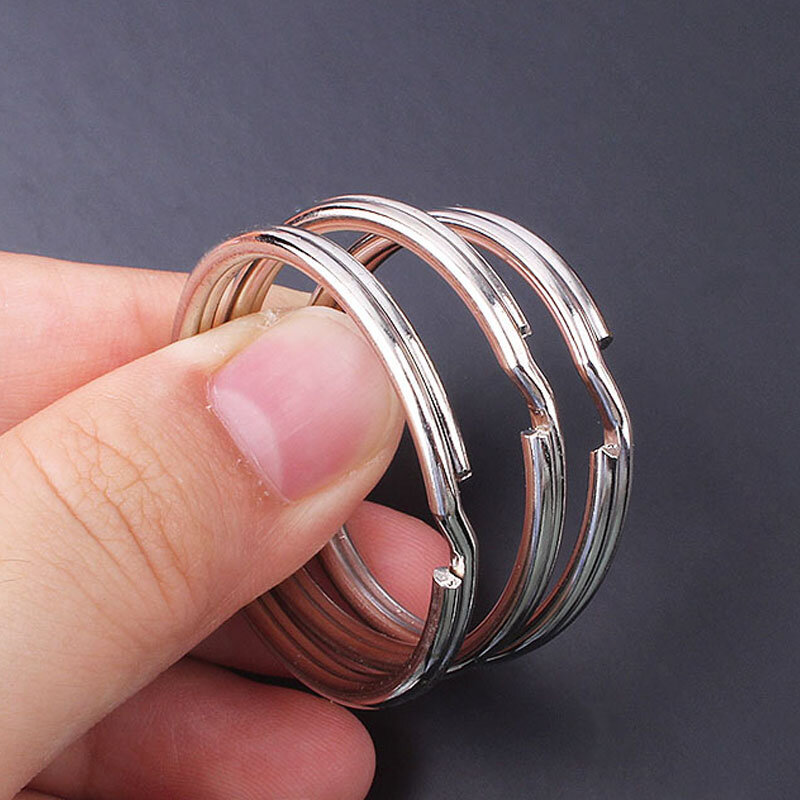 100 buah gantungan kunci perak dipoles DIY cincin kunci bulat lubang baja tahan karat gantungan kunci Split bulat berlapis Rhodium grosir