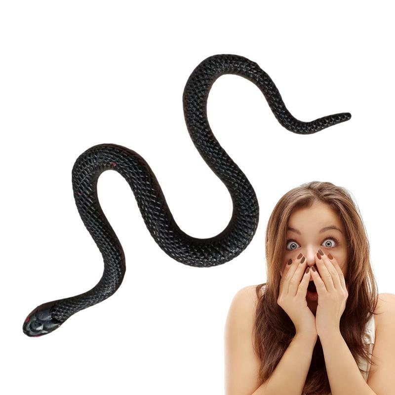 Mainan ular realistis kreatif TPR hitam lembut karet ular Prank mainan ular Halloween properti lelucon lucu hutan hujan ringan