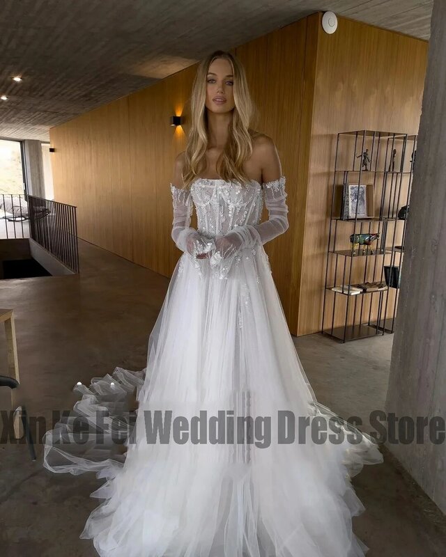 Luxury Wedding Dresses Elegant Mopping Bride Gowns Beautiful Off The Shoulder Long Sleeves Exquisite Lace Applique Sexy Backless
