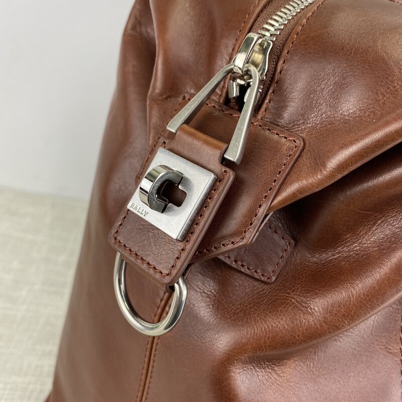 New B Brand Travel Bag Fashion Striped Design Outddor Business Causal Briefcase Leather High Quality  Large Capacity Handbag