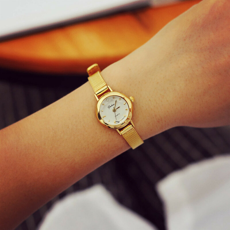 Reloj de pulsera de cuarzo a la moda para mujer, relojes de cuarzo precisos dorados, 2023