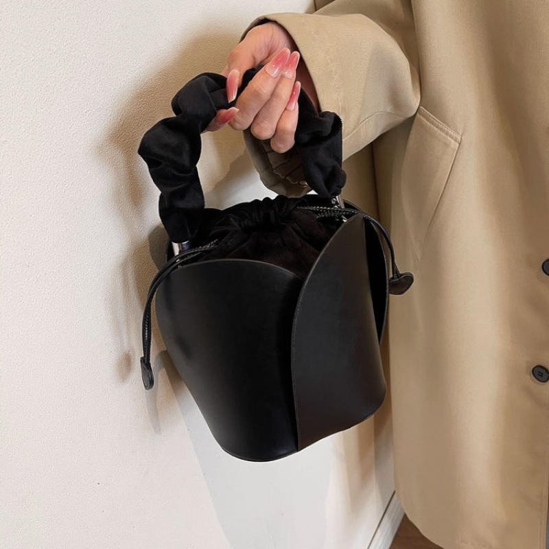 حقيبة كروس عصرية بكتف واحدة للنساء ، حقيبة يد رائعة ، حقيبة رسول عالية الجودة ، حقيبة فاخرة متعددة الاستخدامات