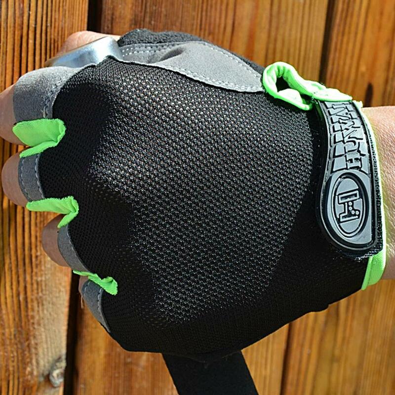 1 Pair Unisex Sport Gloves Anti Slip Silicone Sweat Absorption Anti Skid Impact Resistant Fitness Gloves for Outdoor Sports