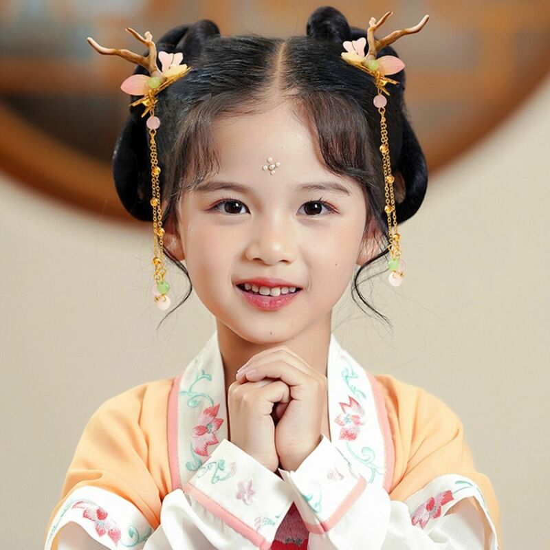 Horquilla de estilo antiguo con forma de cuerno de ciervo, accesorios de ropa Han, Clip de pico de pato, tocado Hanfu, borla de flores, Clip para el cabello para niños
