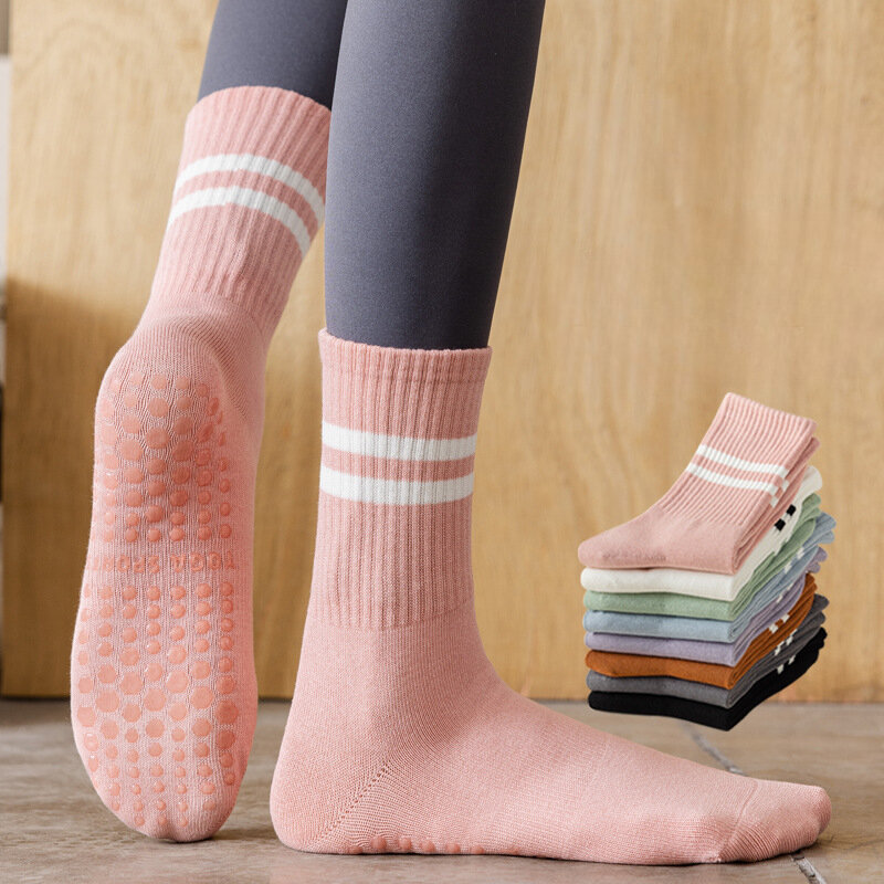 1 pairs of yoga socks, medium length socks, pure cotton anti slip silicone indoor fitness pilates, women's sports socks wholesal