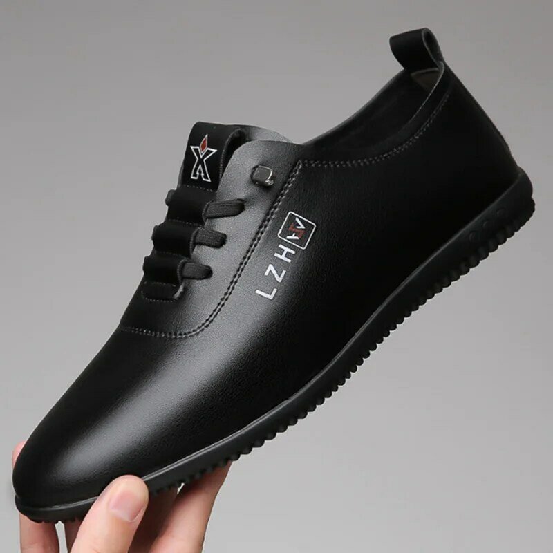 Prägnante Herren Slipper Mode Herren Freizeit schuhe Outdoor Business leichte bequeme Slip-On Flats neue Zapatos Para Hombres