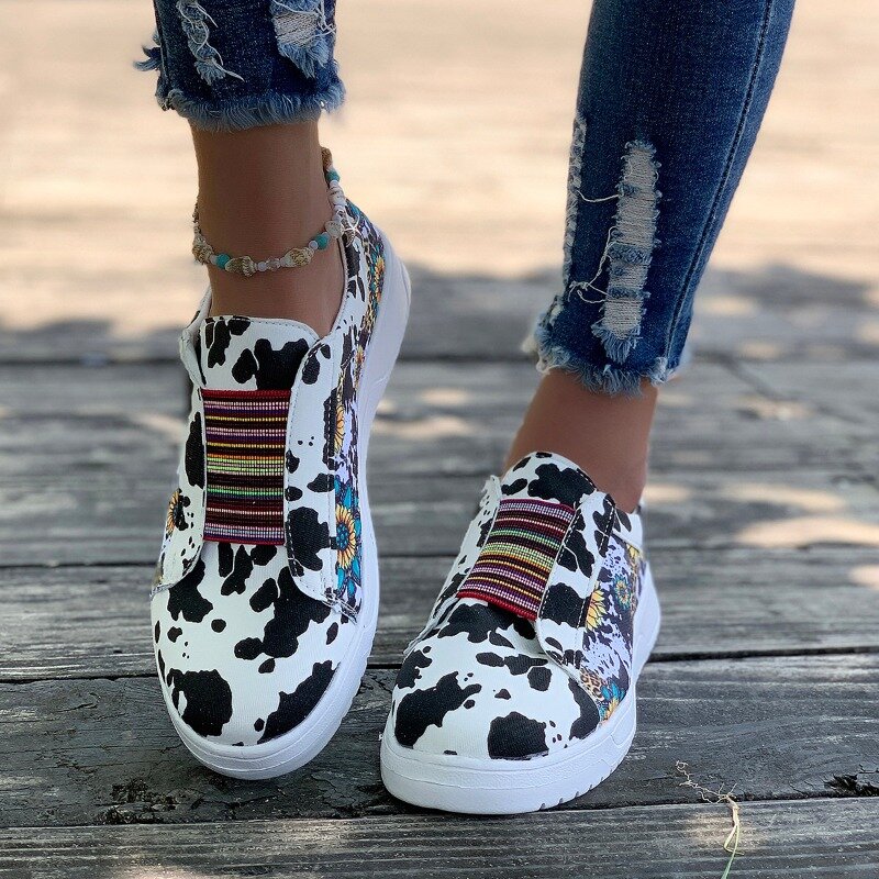 2024 White Shoes Female Fashion Round Head Flat Heel Shoes Muffin Thick Bottom Casual Shoes Female Lace Up Flat Shoes Loafers
