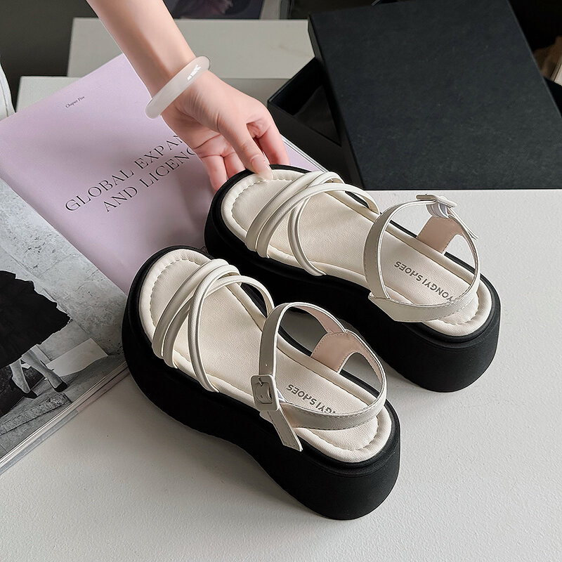 Sepatu sandal Romawi wanita, sepatu sandal Gladiator sol tebal nyaman datar 2024 untuk wanita