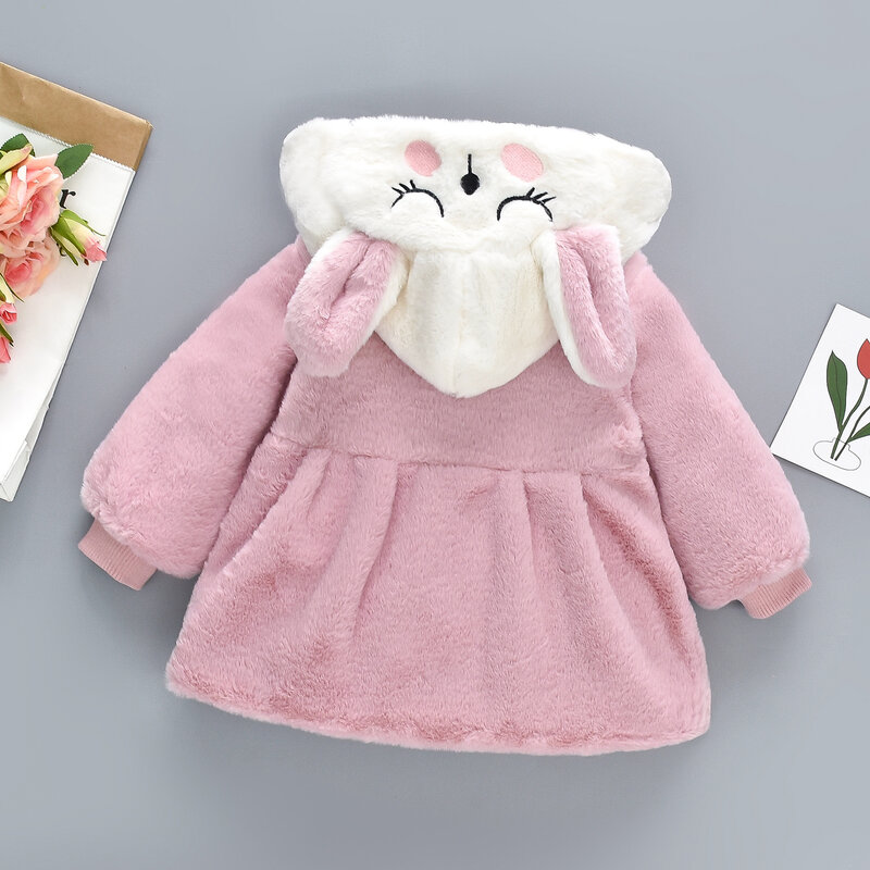 Chaqueta cálida de invierno para niños y niñas, abrigo pequeño de conejo encantador, ropa de zanahoria bonita, prendas de vestir exteriores cómodas para bebés