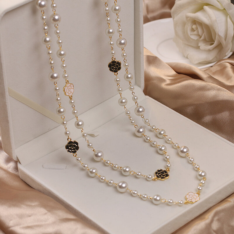 Collar de perlas largas multicapa de Camelia de lujo para mujer, diseño de marca, cadena de suéter de flor rosa