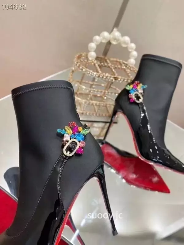 حذاء نعل أحمر كريستالي للنساء ، حذاء بكعب عالي ، حذاء أسود مثير ، أزياء فاخرة ، علامة تجارية