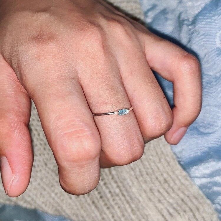 Mode Eenvoudig Vierkant Gesneden Ijs Zee Blauwe Zirkoon Open Ringen Super Fijne Verzilverde Kristallen Ringen Vrouwen Sieraden Geschenken